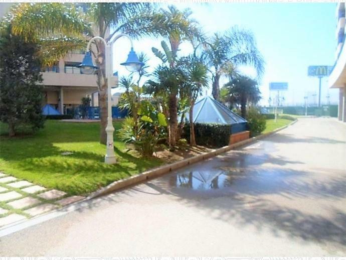 Suntimes Patacona Beach Apartment Валенсия Екстериор снимка